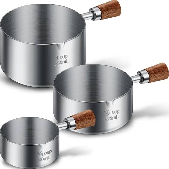Dog food scoop